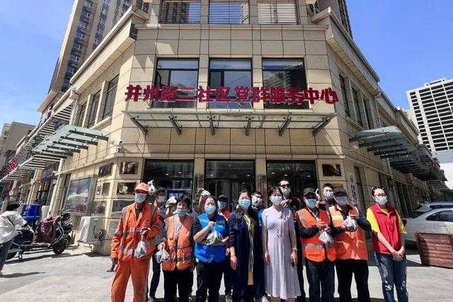 改造利用核酸采樣亭 太原首批全天候愛心驛站投入使用 