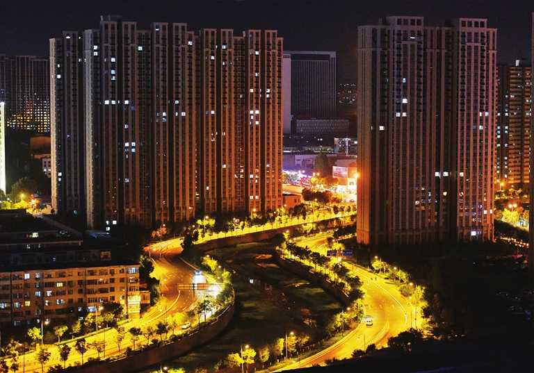 市城管執法部門加大巡查執法力度 營造良好市容環境 