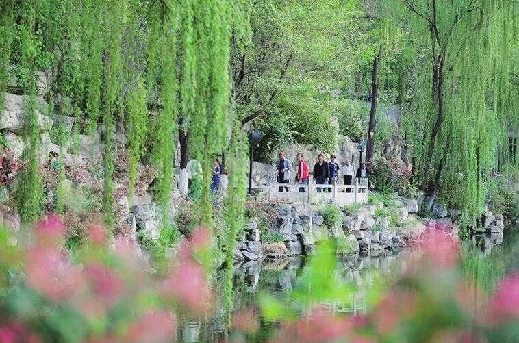在錦繡太原“City walk”3 千年府城 華彩佳境 