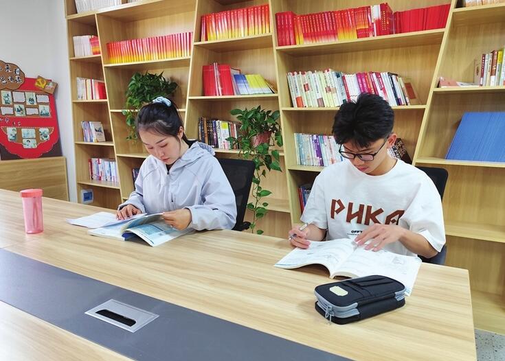 心理解壓 減少噪音 多個社區開啟高考“服務模式” 